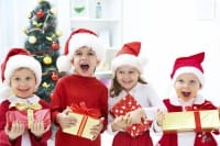 Bambini e regali natalizi