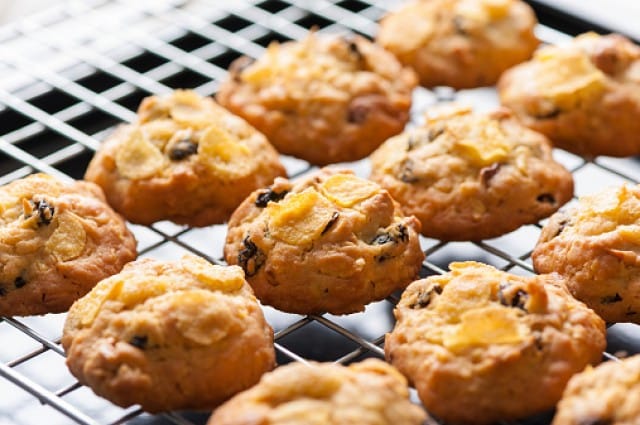 Biscotti con i corn flakes: la ricetta per farli leggeri e fragranti