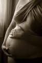 Vita. Liberate e sterilizzate, la Francia sdogana l’arma definitiva contro la natalità