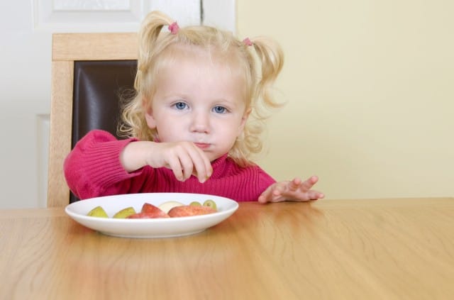 L’alimentazione corretta per i bambini: i consigli di Umberto Veronesi