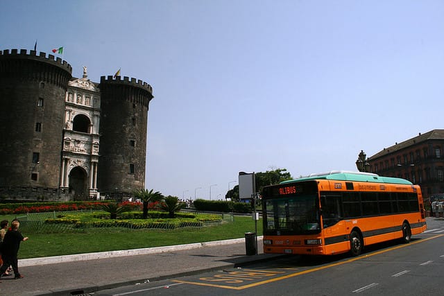 Trasporti pubblici in Campania: l’Eav Bus di Napoli nel caos