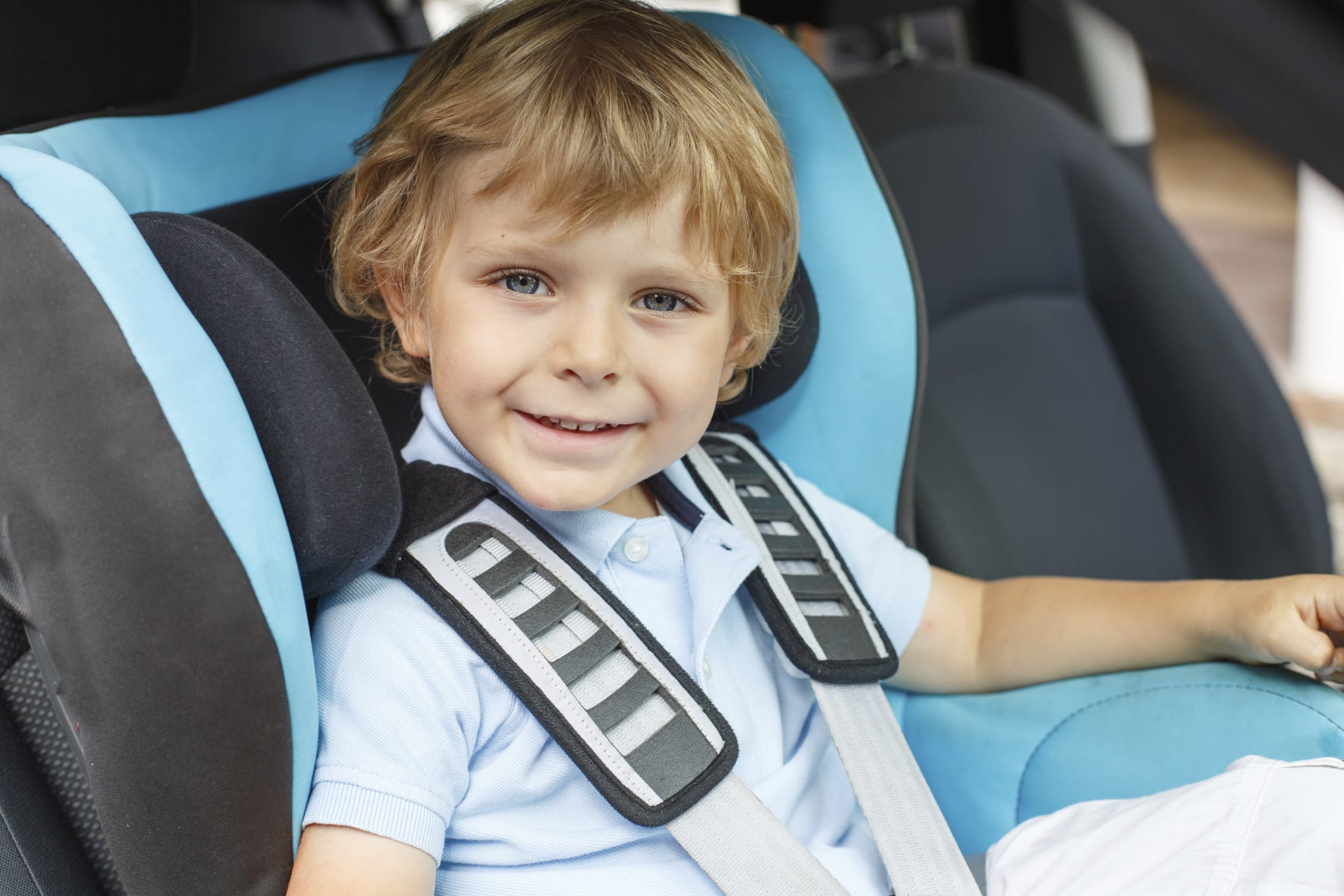 Come prevenire il mal d'auto nei bambini: i consigli utili