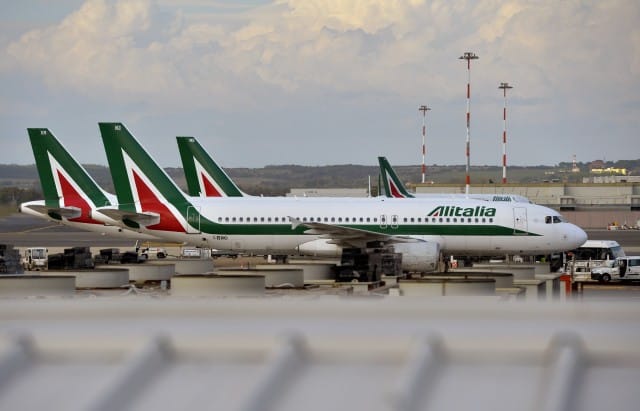 Caos Alitalia e Fiumicino: il conto lo pagano i viaggiatori