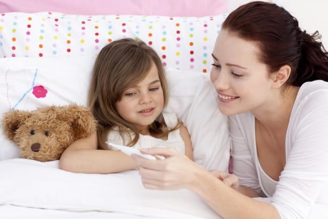 Abbassare la febbre dei bambini con i rimedi naturali
