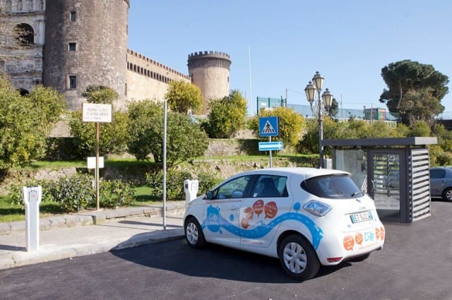 Mobilità sostenibile: a Napoli il car sharing elettrico del progetto Ci.Ro.
