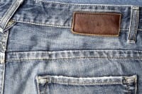 Jeans ecosostenibili e non spreconi