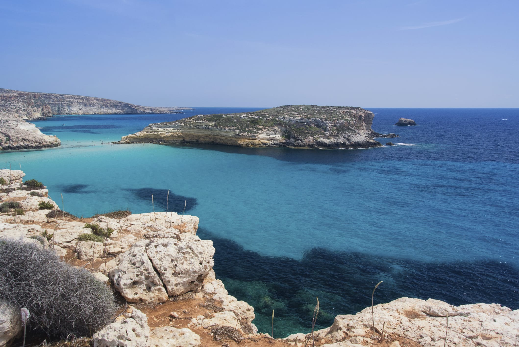 Recupero rifiuti pericolosi: l'isola ecologica del porto di Lampedusa