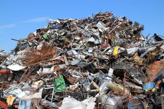 Recupero rifiuti urbani: l'Officina del riciclo di Alessandro Barducci