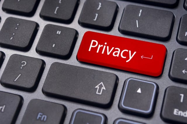 Privacy: siamo travolti dalla carte ma indifesi dagli attacchi del telemarketing