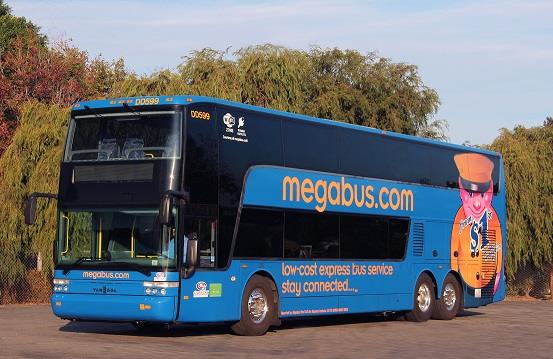 Megabus, l’autobus low cost per viaggiare solo con un euro da Roma a Milano (Foto)