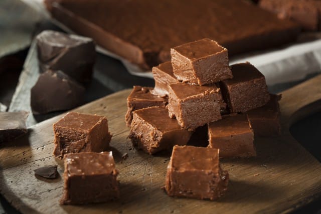 La ricetta dei fudge: cioccolatini semplicissimi in tre golose varianti