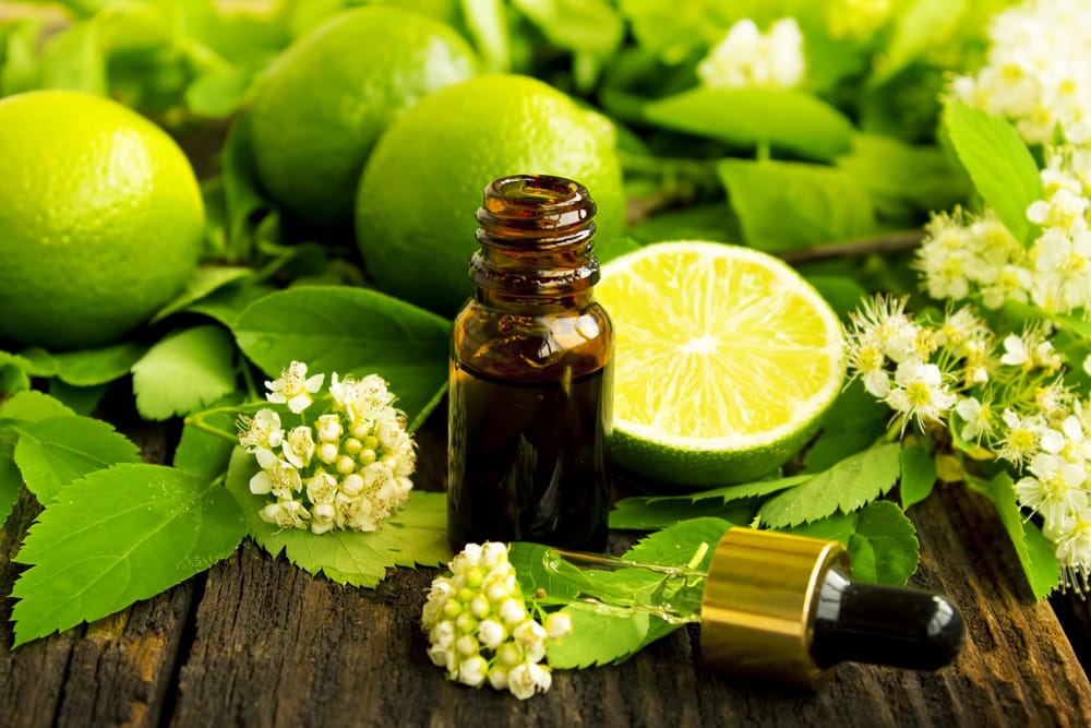 Olio essenziale di limone: proprietà, benefici e come usarlo
