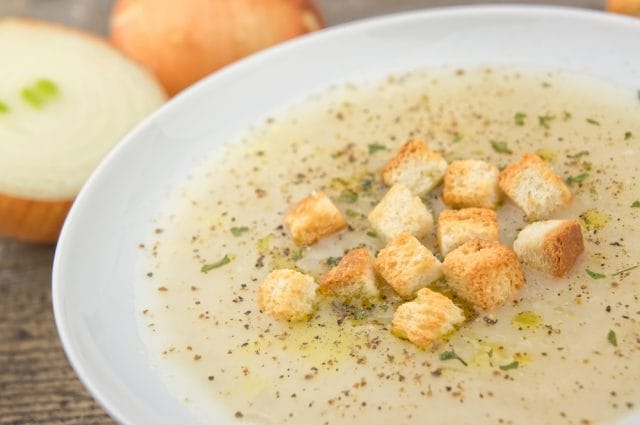 ricetta zuppa di cipolle