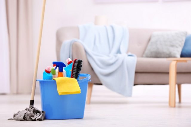 come pulire casa al rientro dalle vacanze