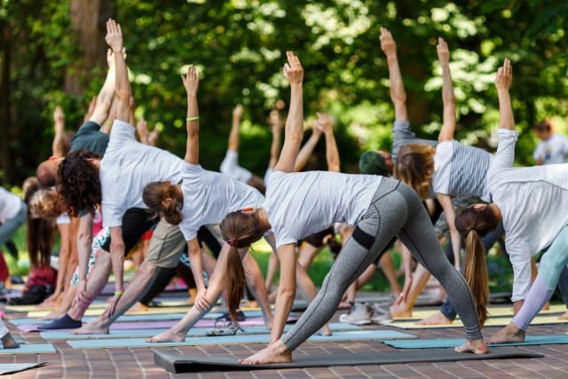 effetti-benefici-yoga (1)