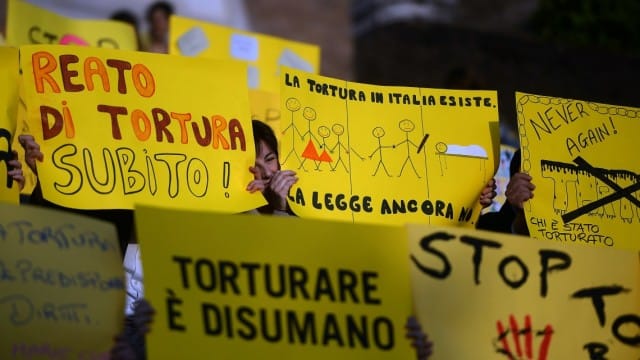 reato tortura italia