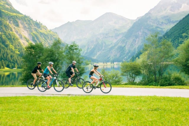 cicloturismo-viaggi-vacanze-in-bicicletta (2)