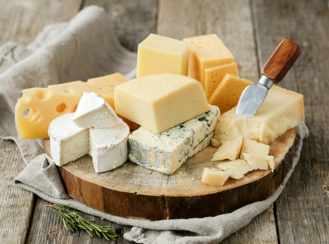 consigli su come mangiare il formaggio