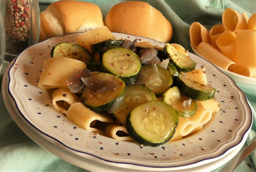 ricetta calamarata con zucchine