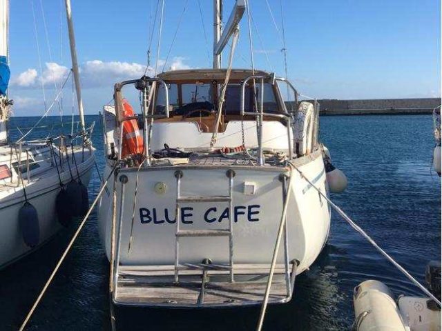 barca etica blue cafè