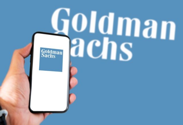 Lavoratori maltrattati alla Goldman che si vanta di essere una banca super sostenibile