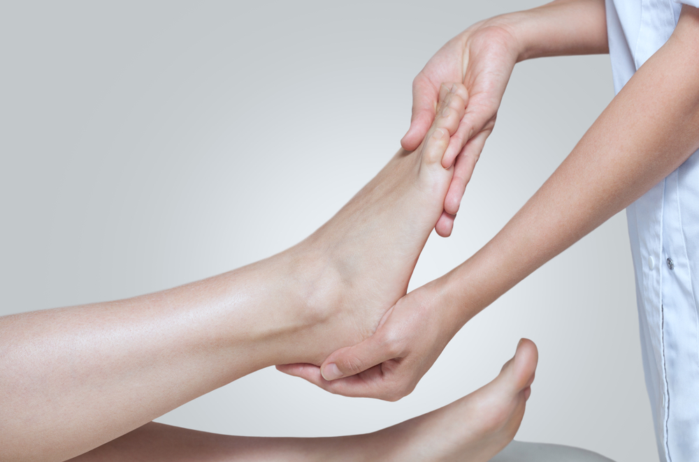 Massaggio ai piedi: come si fa e quali prodotti usare