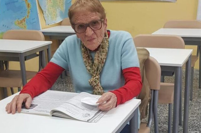 Annunziata torna a scuola a 90 anni