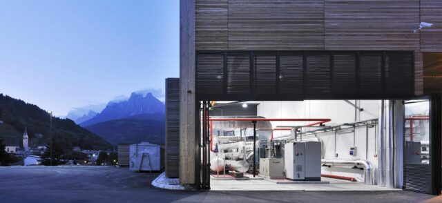 In Trentino dieci comuni uniti per l’energia da acqua e legno