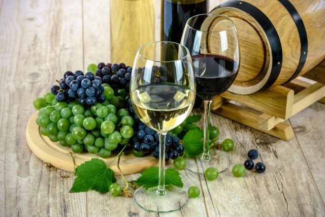 come conservare il vino d'estate