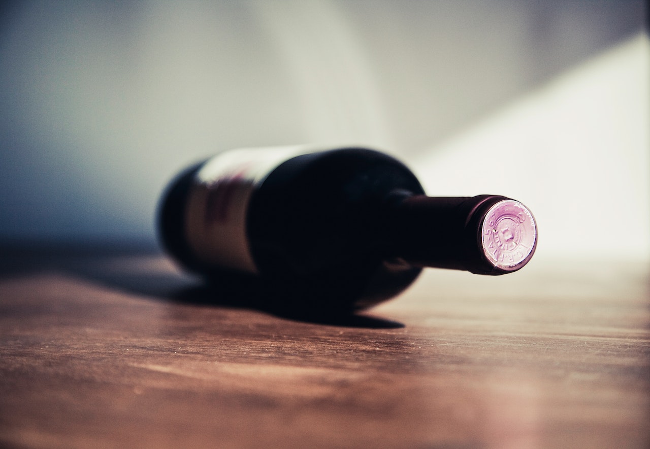 Come riutilizzare il vino andato a male