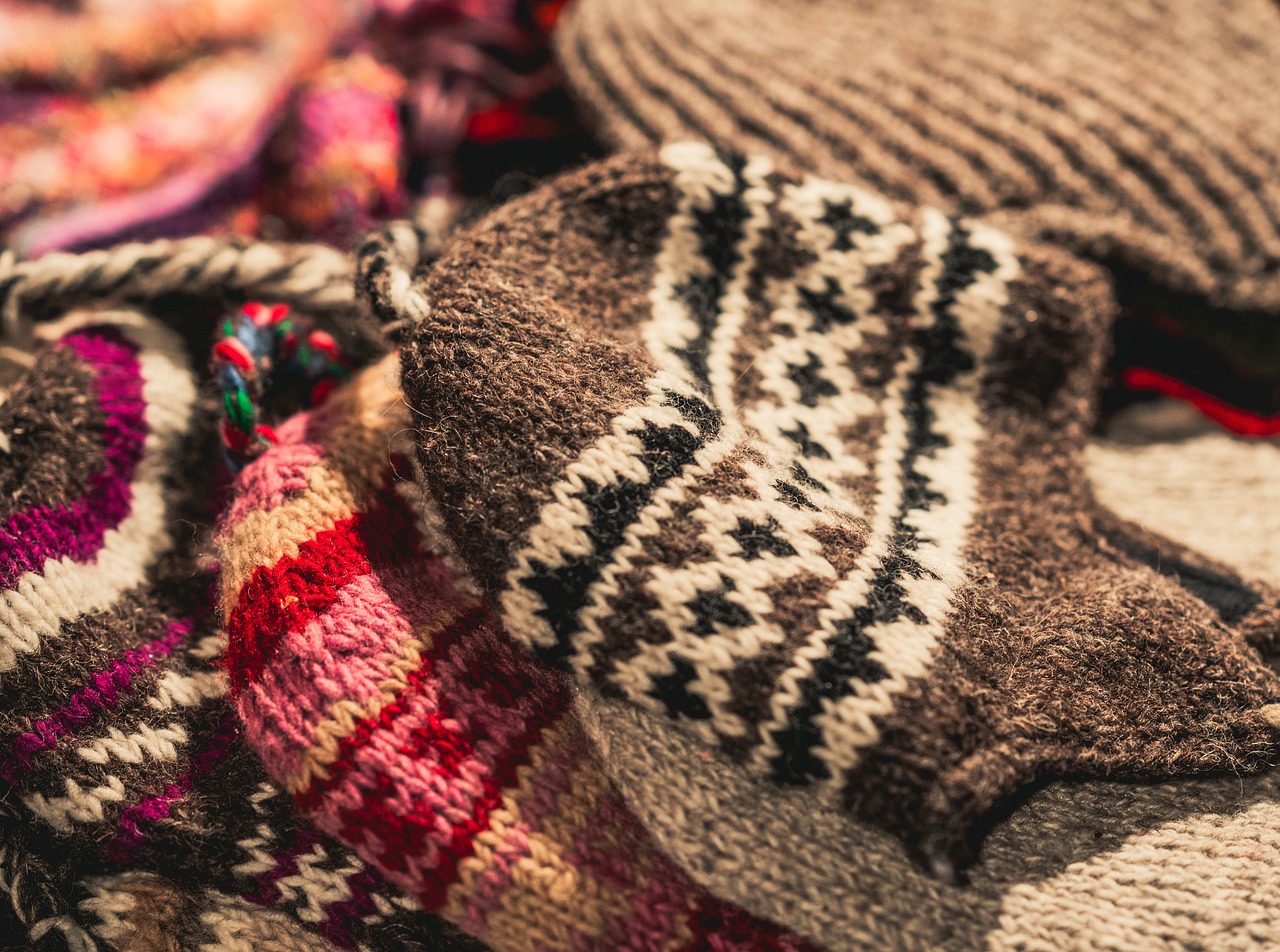 Come riciclare berretti e cappelli di lana: 10 idee