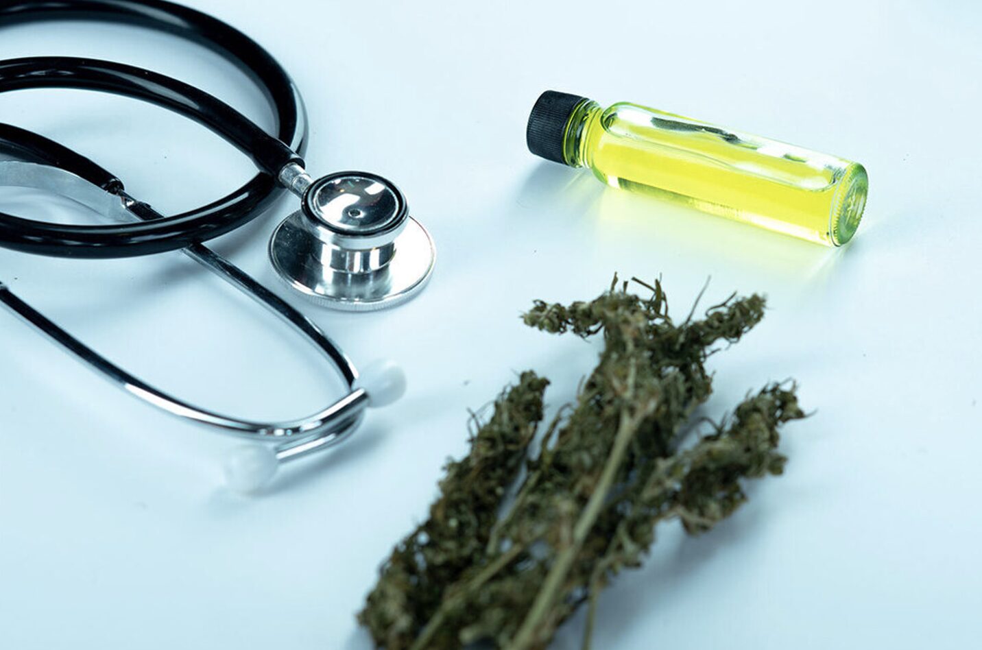 Uso medico della cannabis per il trattamento del dolore cronico